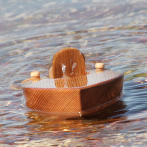 Self-Propelling Boat - Medium Wideboat